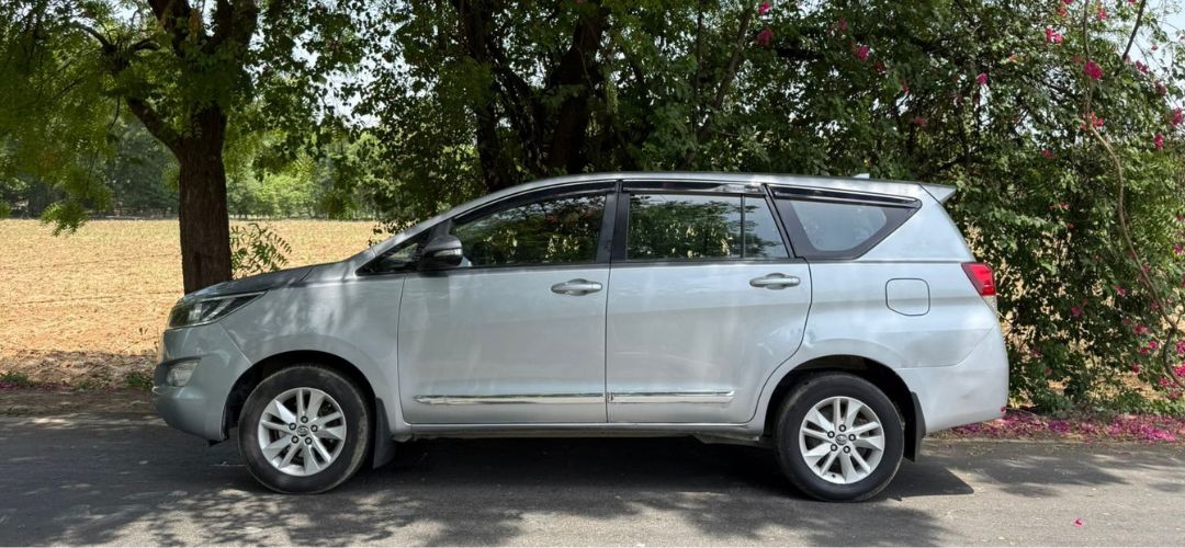 TOYOTA INNOVA 2.8 G